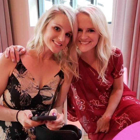 Meet your Posher, Jessica - Picture 1 of 1